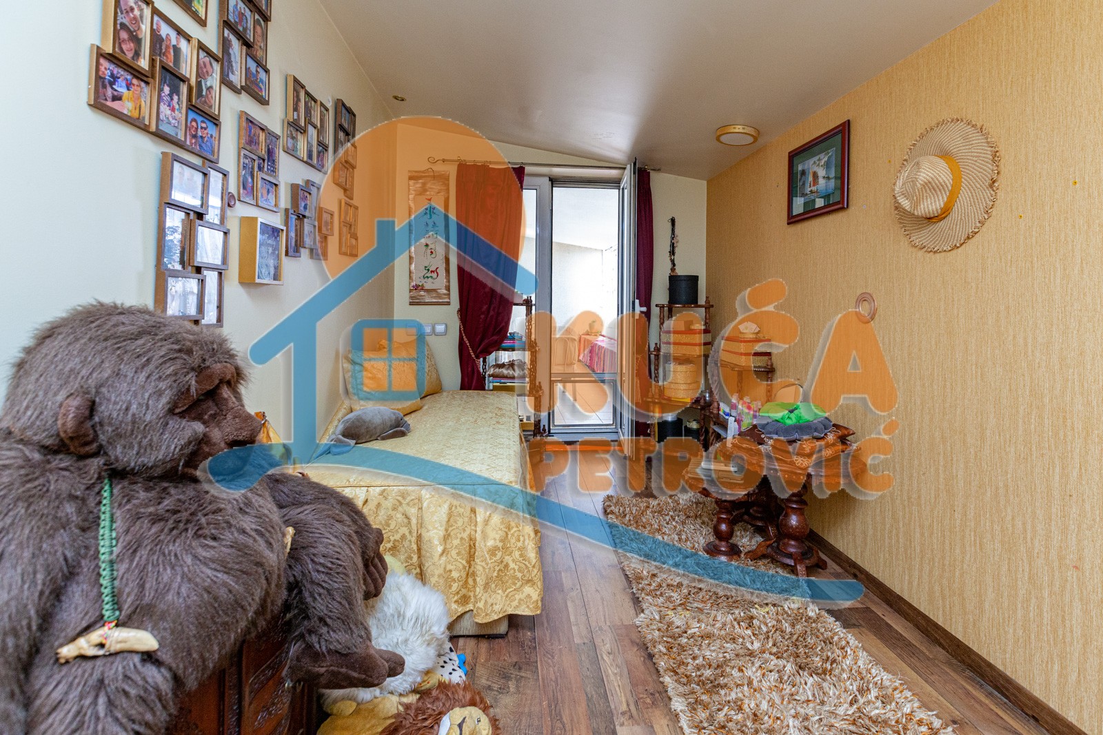 četvorosoban stan, 120 m2, Centar, Kralja Stefana Prvovenčanog ID: p-06061 11