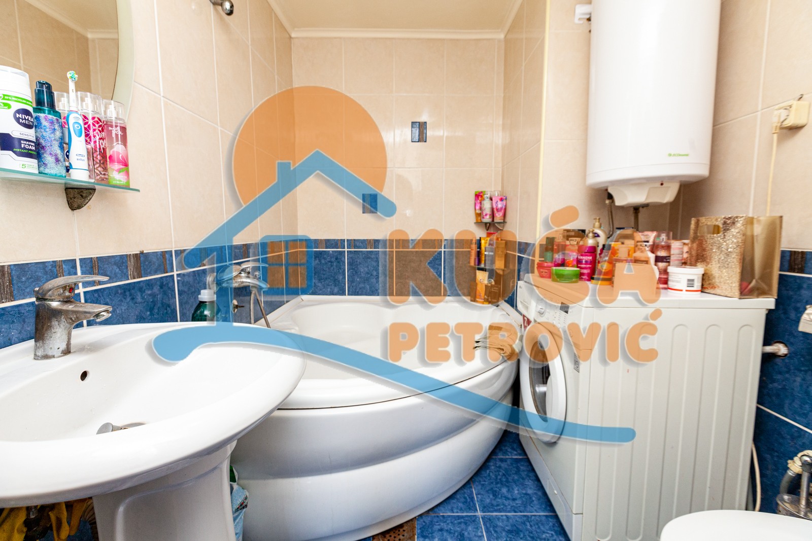 četvorosoban stan, 120 m2, Centar, Kralja Stefana Prvovenčanog ID: p-06061 9