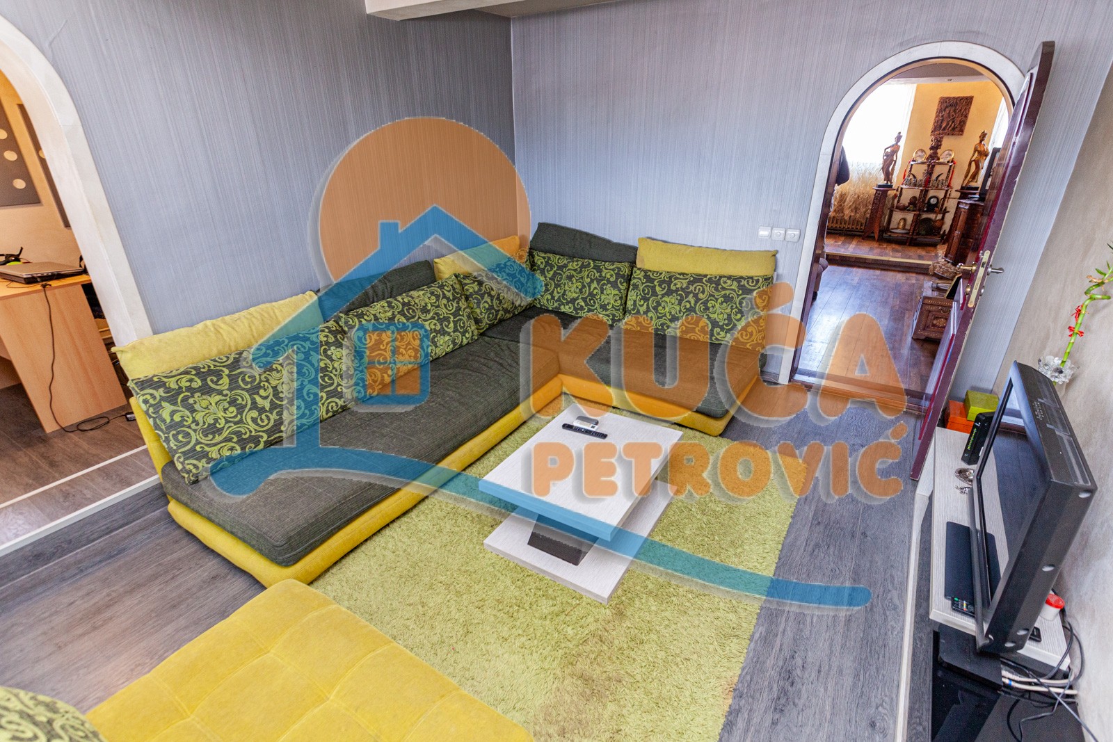 četvorosoban stan, 120 m2, Centar, Kralja Stefana Prvovenčanog ID: p-06061 20