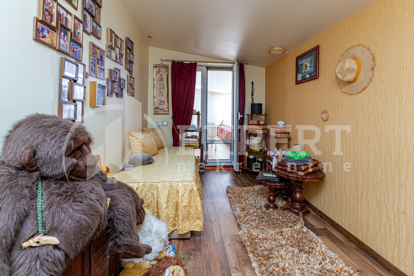 četvorosoban stan, 120 m2, Centar, Kralja Stefana Prvovenčanog ID: p-06061 11