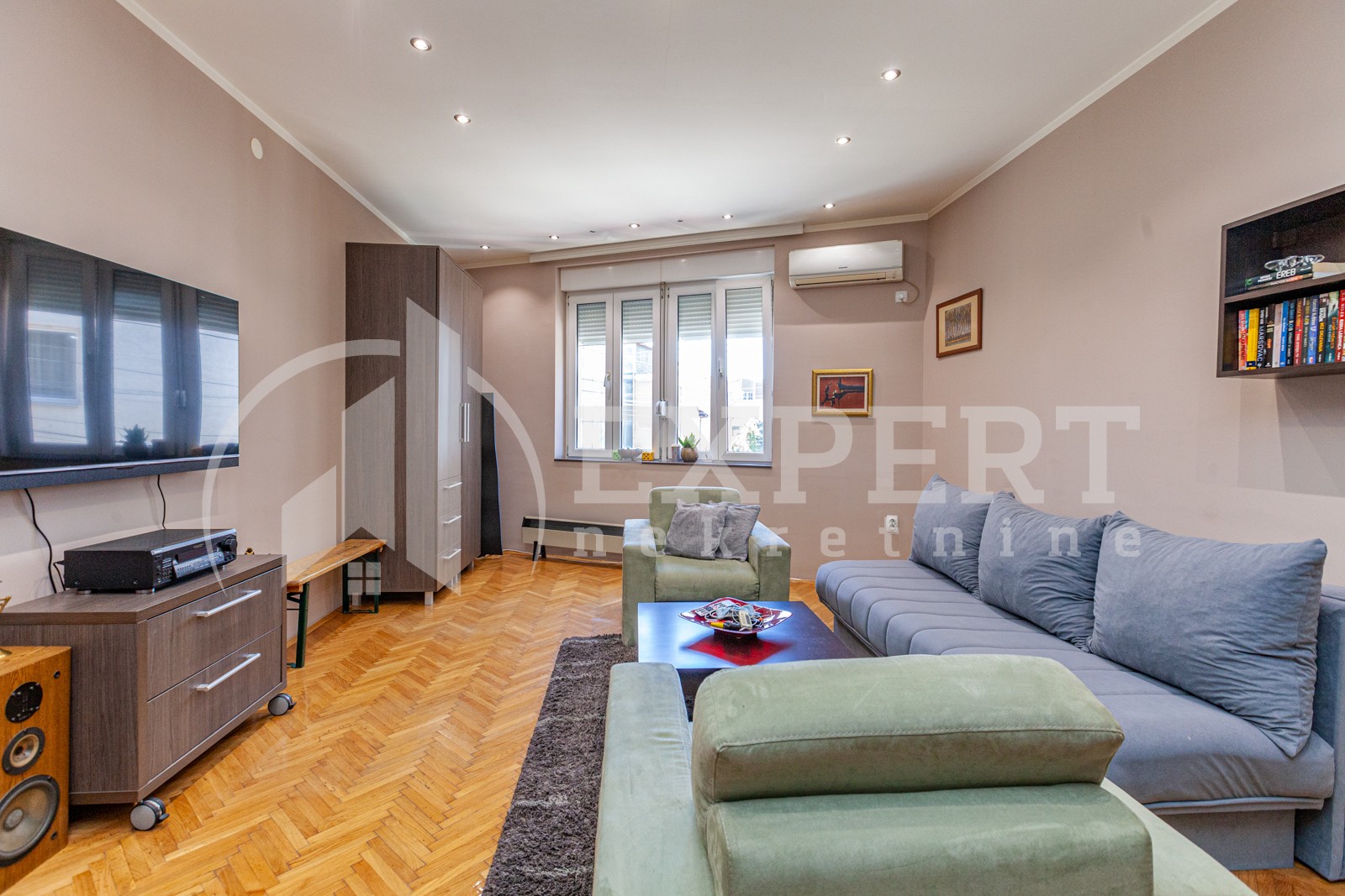 četvorosoban stan, 140 m2, Centar, Hajduk Veljkova ID: p-05419 2