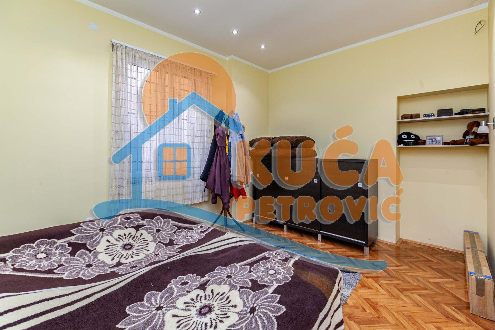 četvorosoban stan, 140 m2, Centar, Hajduk Veljkova ID: p-05419 19