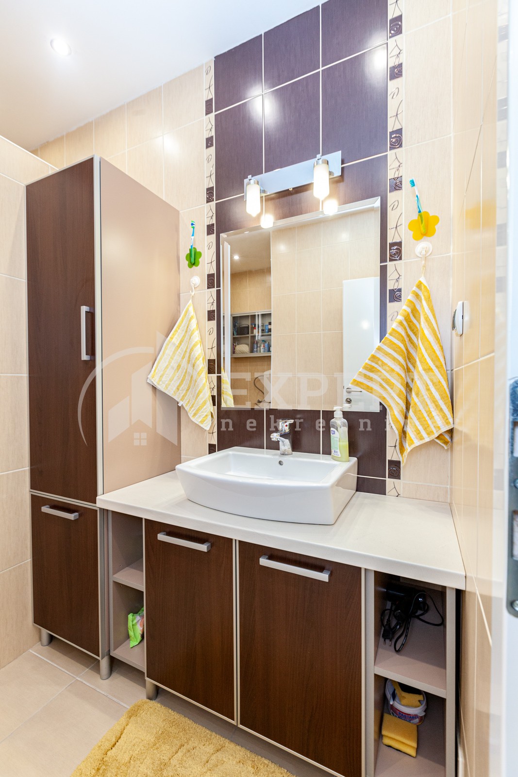 četvorosoban stan, 140 m2, Centar, Hajduk Veljkova ID: p-05419 17