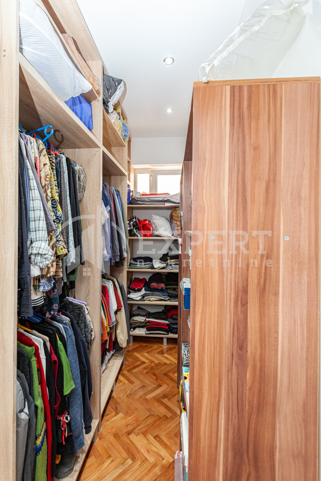 četvorosoban stan, 140 m2, Centar, Hajduk Veljkova ID: p-05419 18