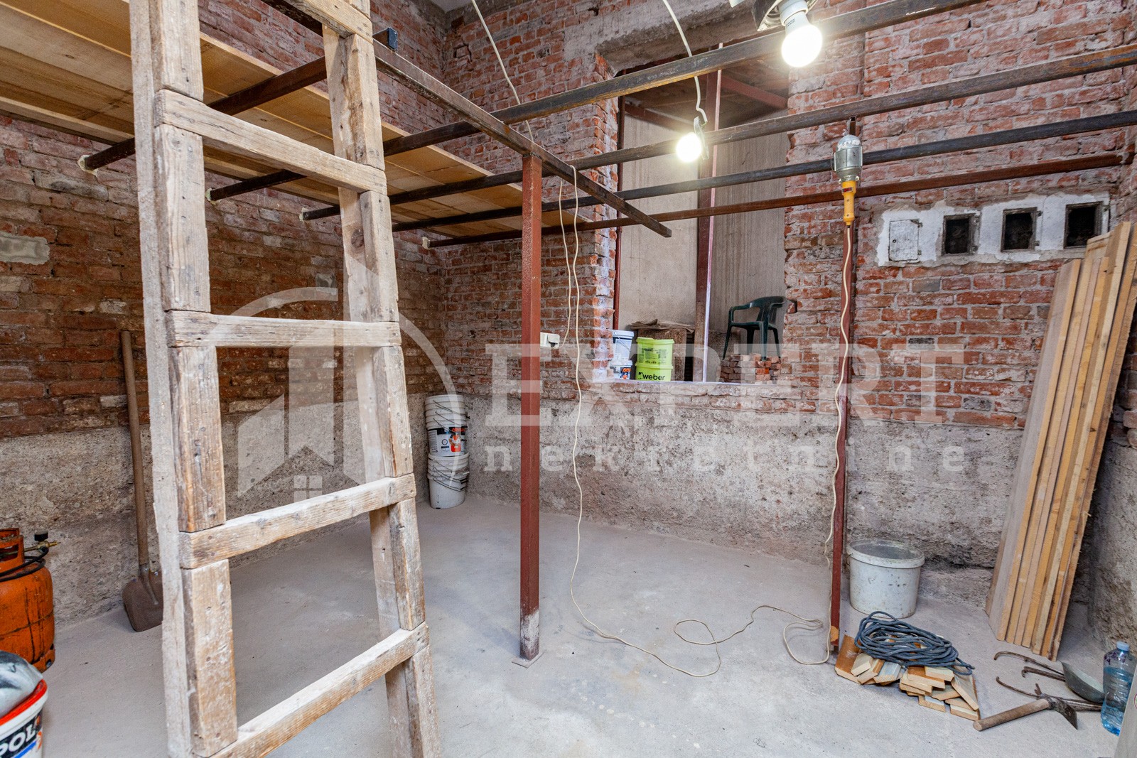 četvorosoban stan, 140 m2, Centar, Hajduk Veljkova ID: p-05419 23