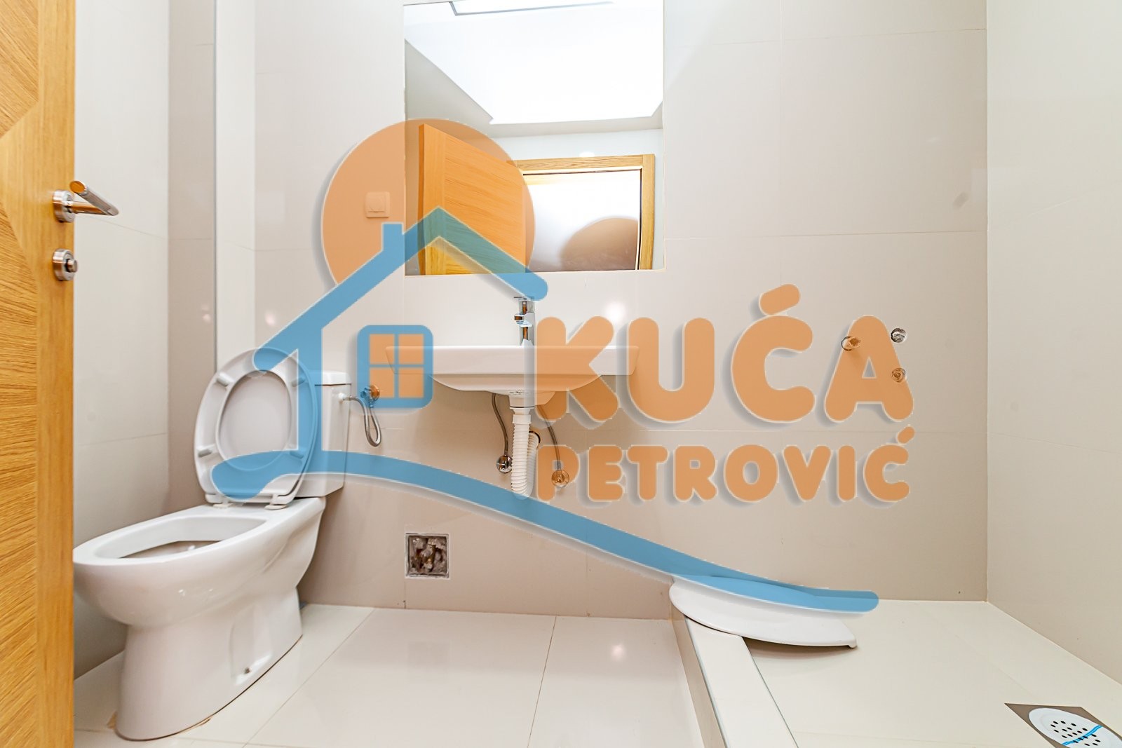 četvorosoban stan, 142 m2, Ćele kula, Nikole Kopernika ID: p-011262 15