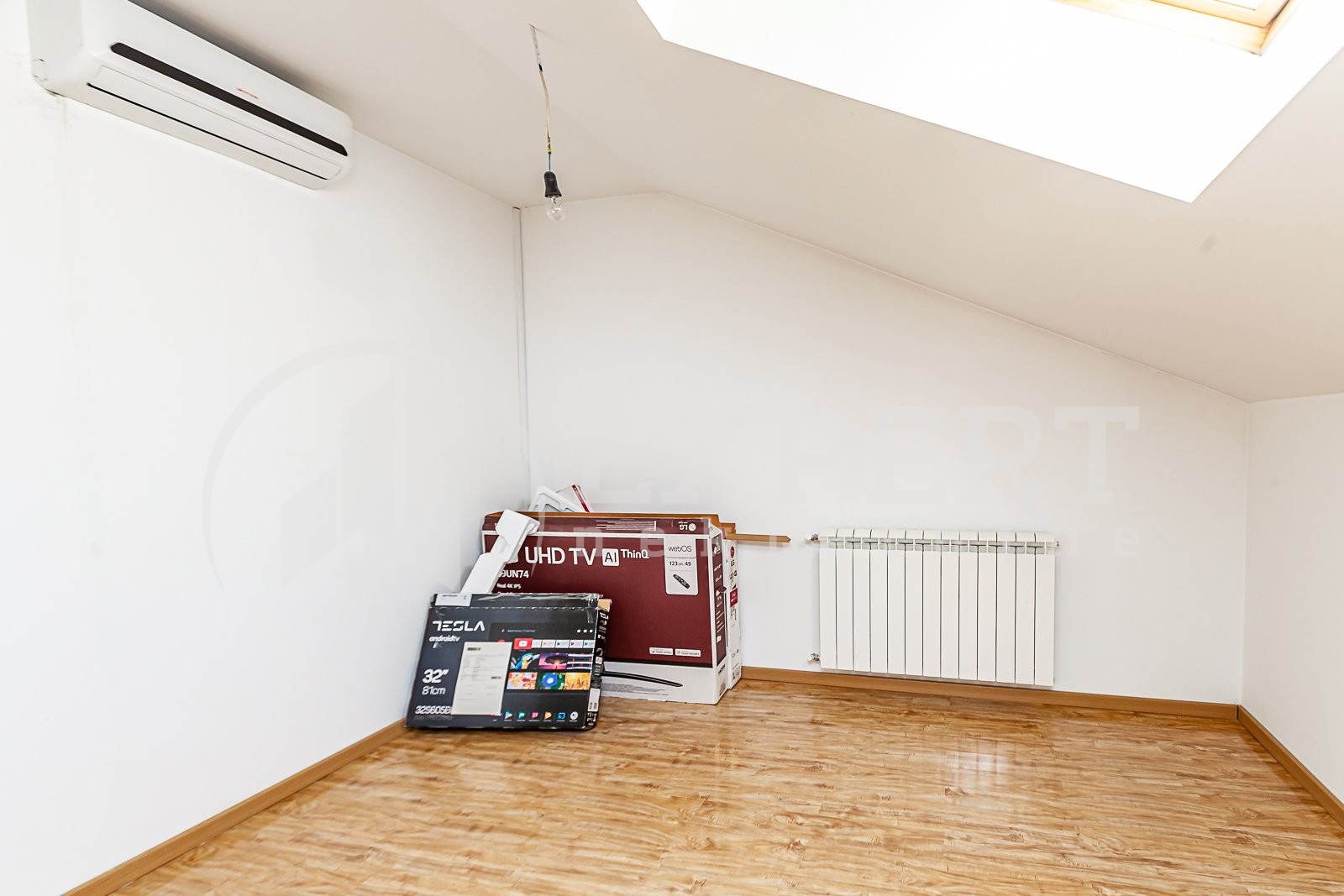 četvorosoban stan, 142 m2, Ćele kula, Nikole Kopernika ID: p-011262 18