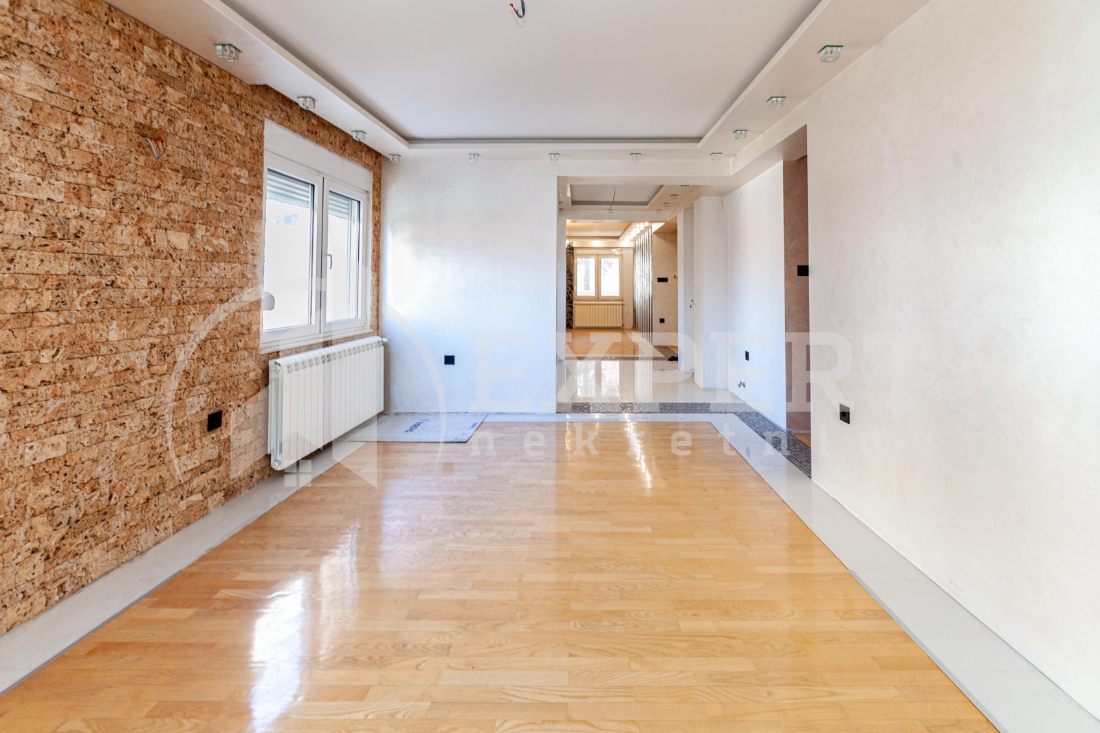 četvorosoban stan, 155 m2, Centar, Stanoja Bunuševca ID: p-05541 3