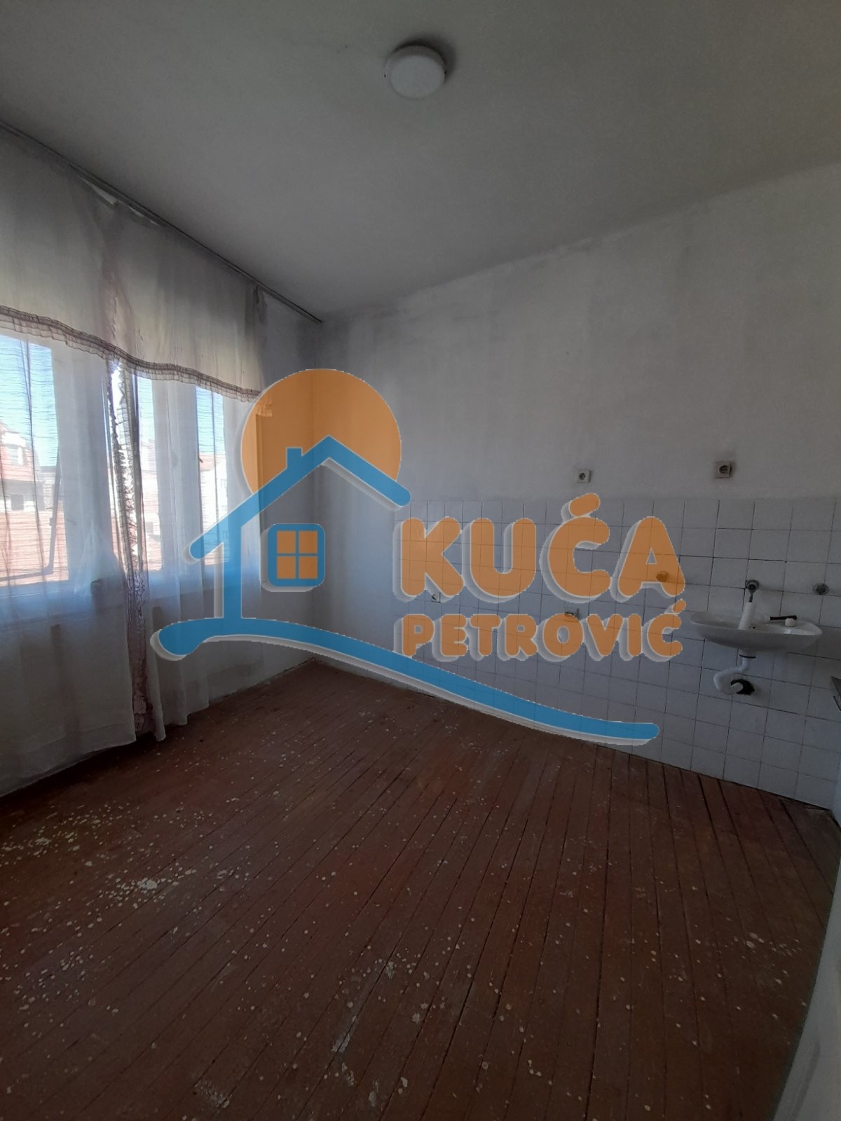 Lokal, 158 m2, Marger, Takovska ID: i-011282 3