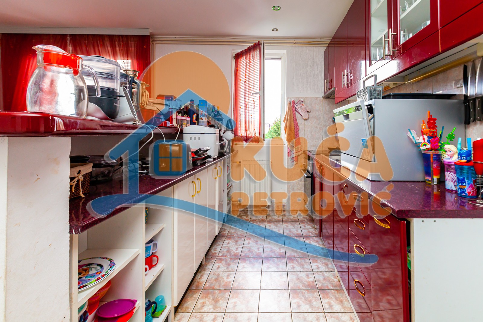 četvorosoban stan, 200 m2, Bulevar Nemanjića, Bulevar Nemanjića ID: p-08729 10