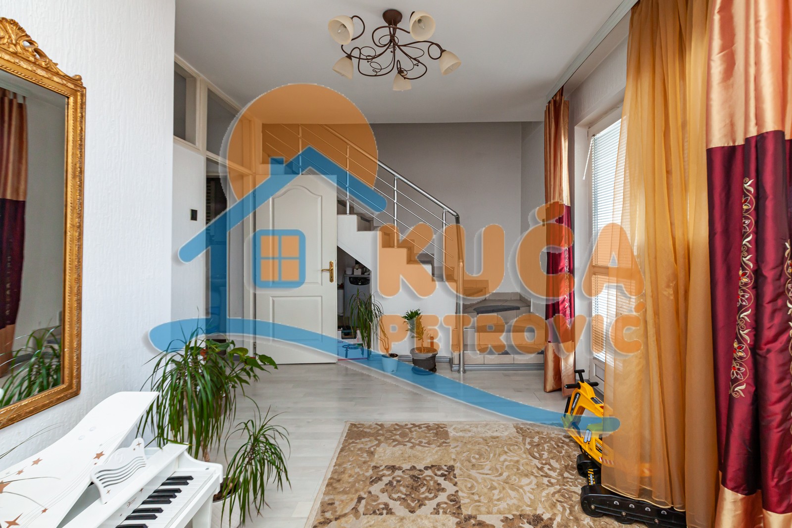 četvorosoban stan, 200 m2, Bulevar Nemanjića, Bulevar Nemanjića ID: p-08729 13
