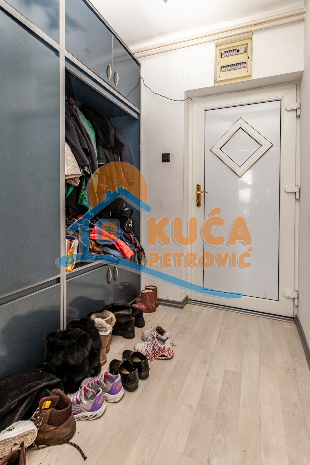 četvorosoban stan, 200 m2, Bulevar Nemanjića, Bulevar Nemanjića ID: p-08729 14