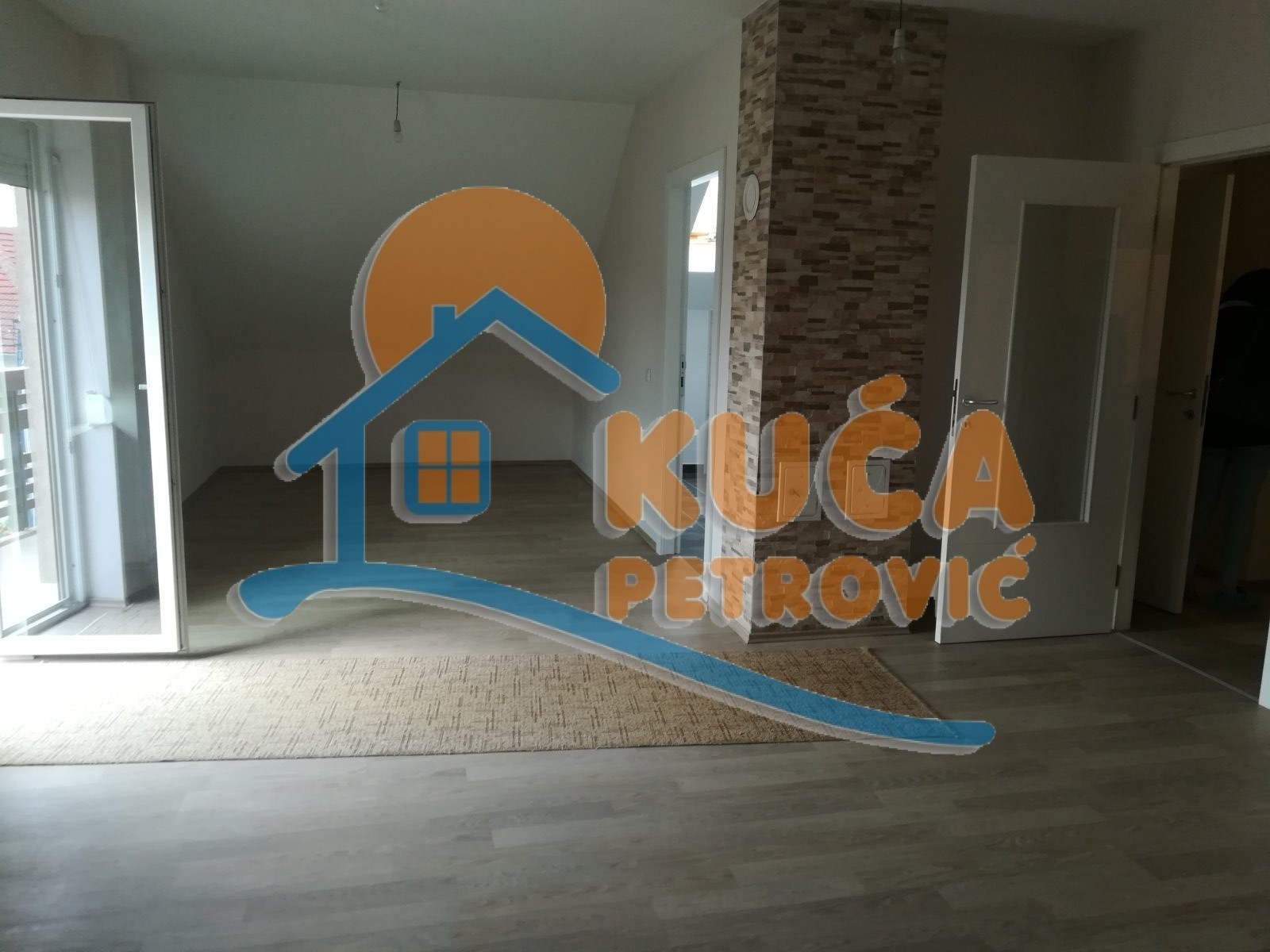 četvorosoban stan, 210 m2, Ćalije, Bagremova ID: i-03660 6