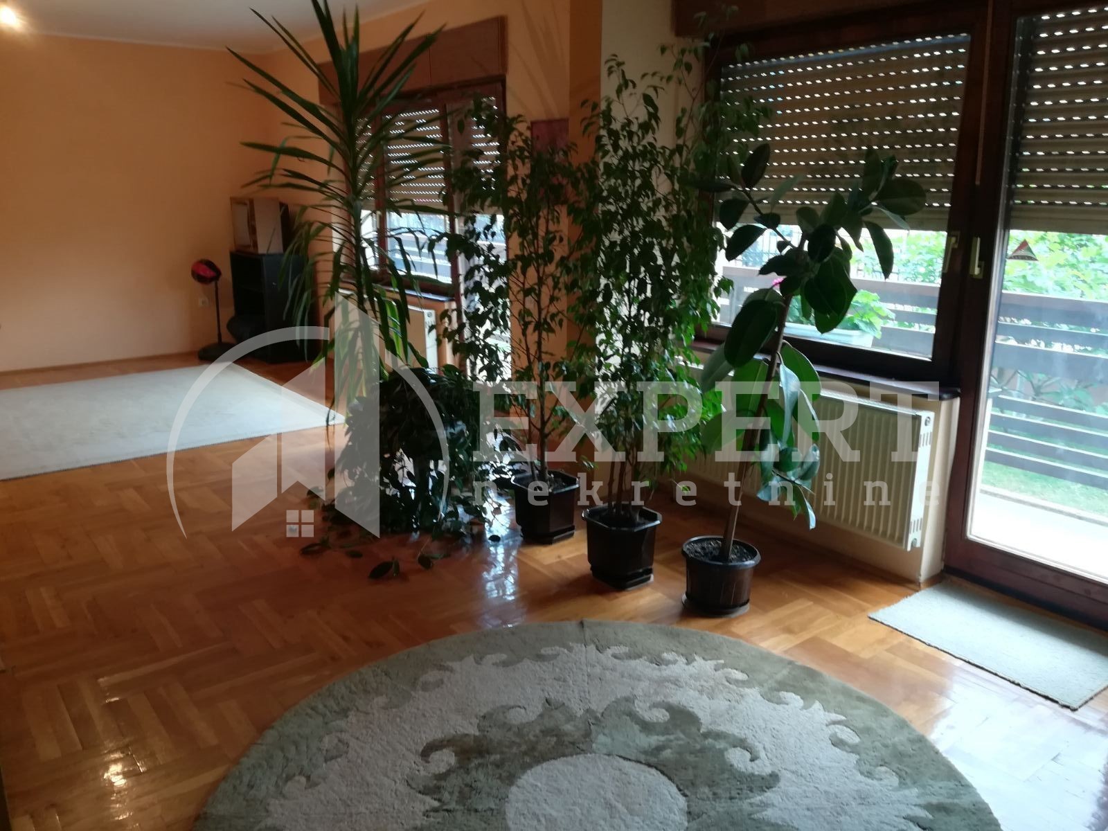 četvorosoban stan, 210 m2, Ćalije, Bagremova ID: i-03660 2