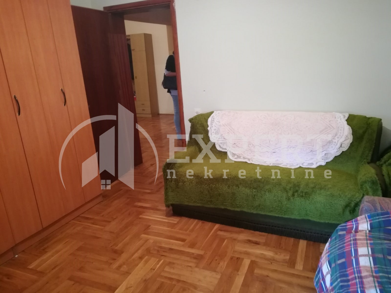 četvorosoban stan, 210 m2, Ćalije, Bagremova ID: i-03660 4