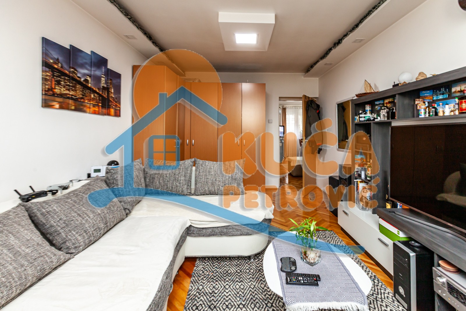 četvorosoban stan, 75 m2, Centar, Generala Milojka Lešjanina ID: p-08315 5