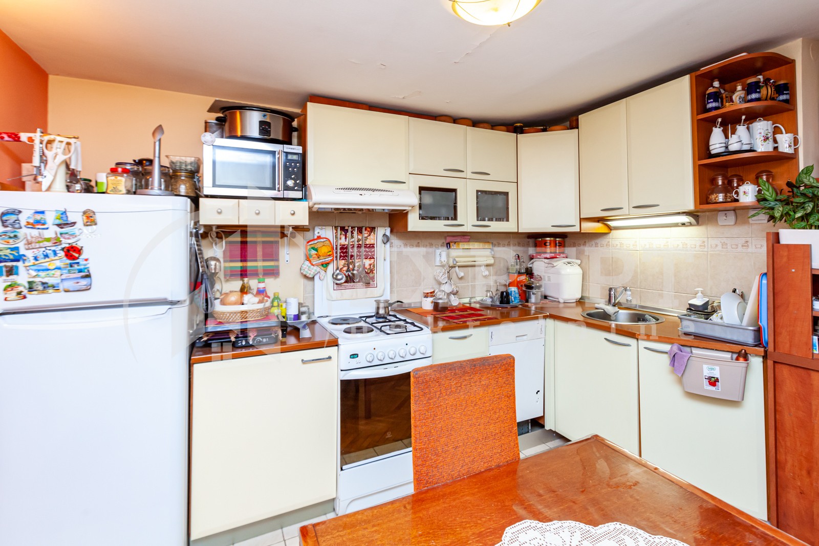 četvorosoban stan, 86 m2, Dom zdravlja, Vojvode Tankosića ID: p-07561 5