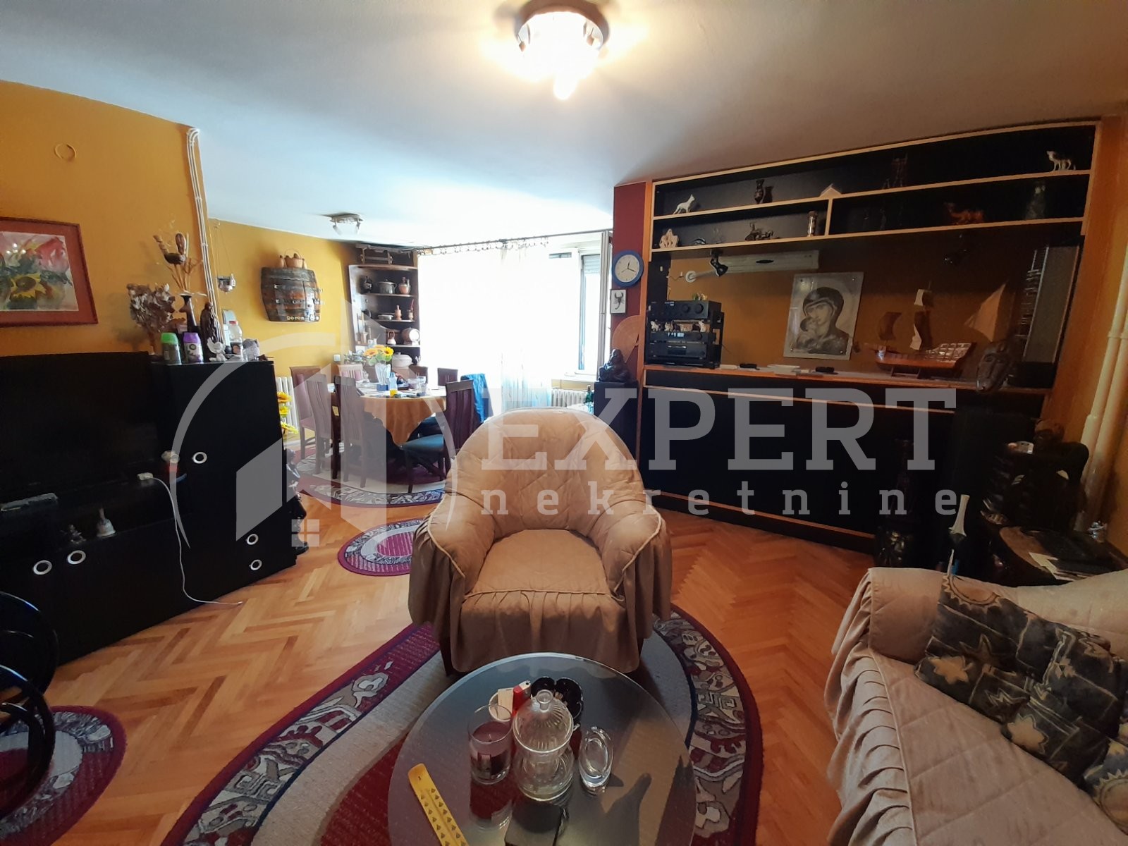 četvorosoban stan, 92 m2, Centar, Cara Dušana ID: p-06367 2