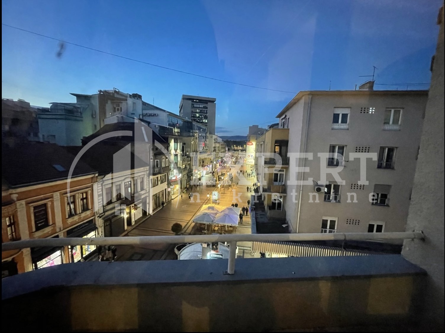 četvorosoban stan, 92 m2, Centar, Obrenovićeva ID: i-09939 10
