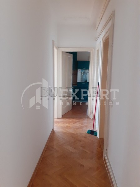 četvorosoban stan, 92 m2, Centar, Obrenovićeva ID: i-09939 11