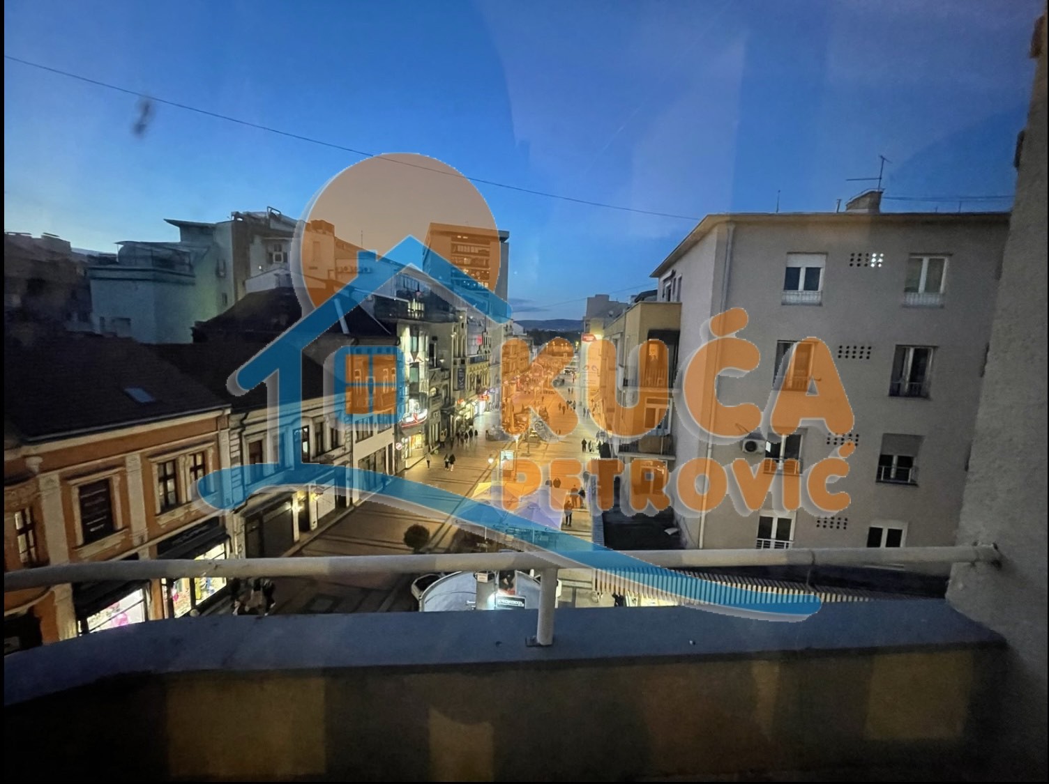 četvorosoban stan, 92 m2, Centar, Obrenovićeva ID: i-09939 10