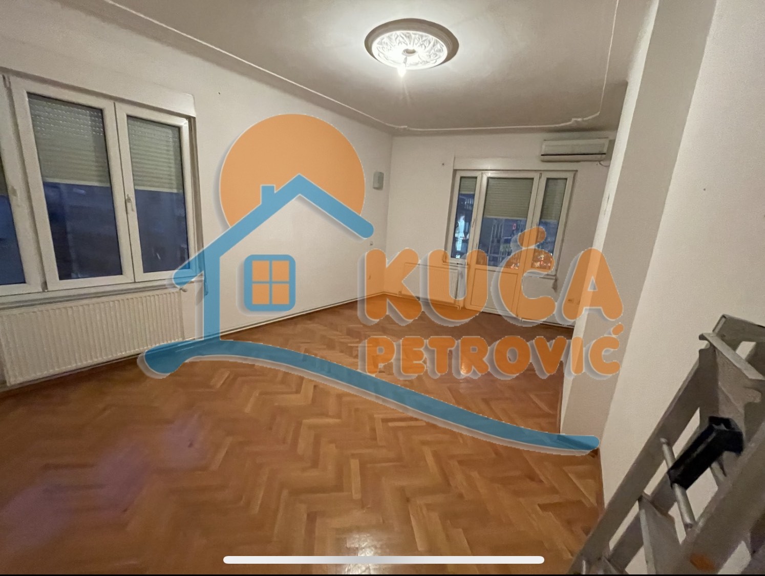 četvorosoban stan, 92 m2, Centar, Obrenovićeva ID: i-09939 6