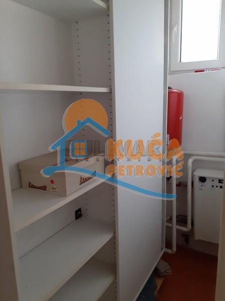 četvorosoban stan, 92 m2, Centar, Obrenovićeva ID: i-09939 7
