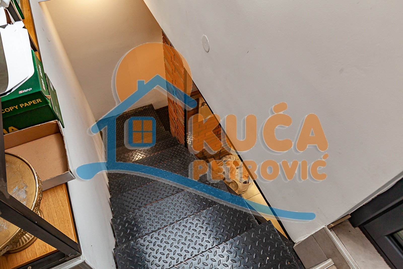 četvorosoban stan, 99 m2, Palilula, Stanoja Bunuševca ID: p-010207 9