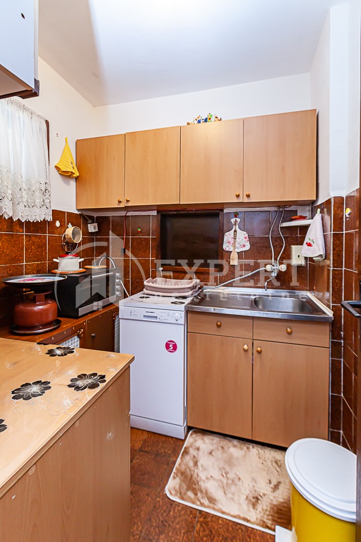 četvorosobna kuća, 102 m2, Palilula, Donje Vlase ID: p-010903 17