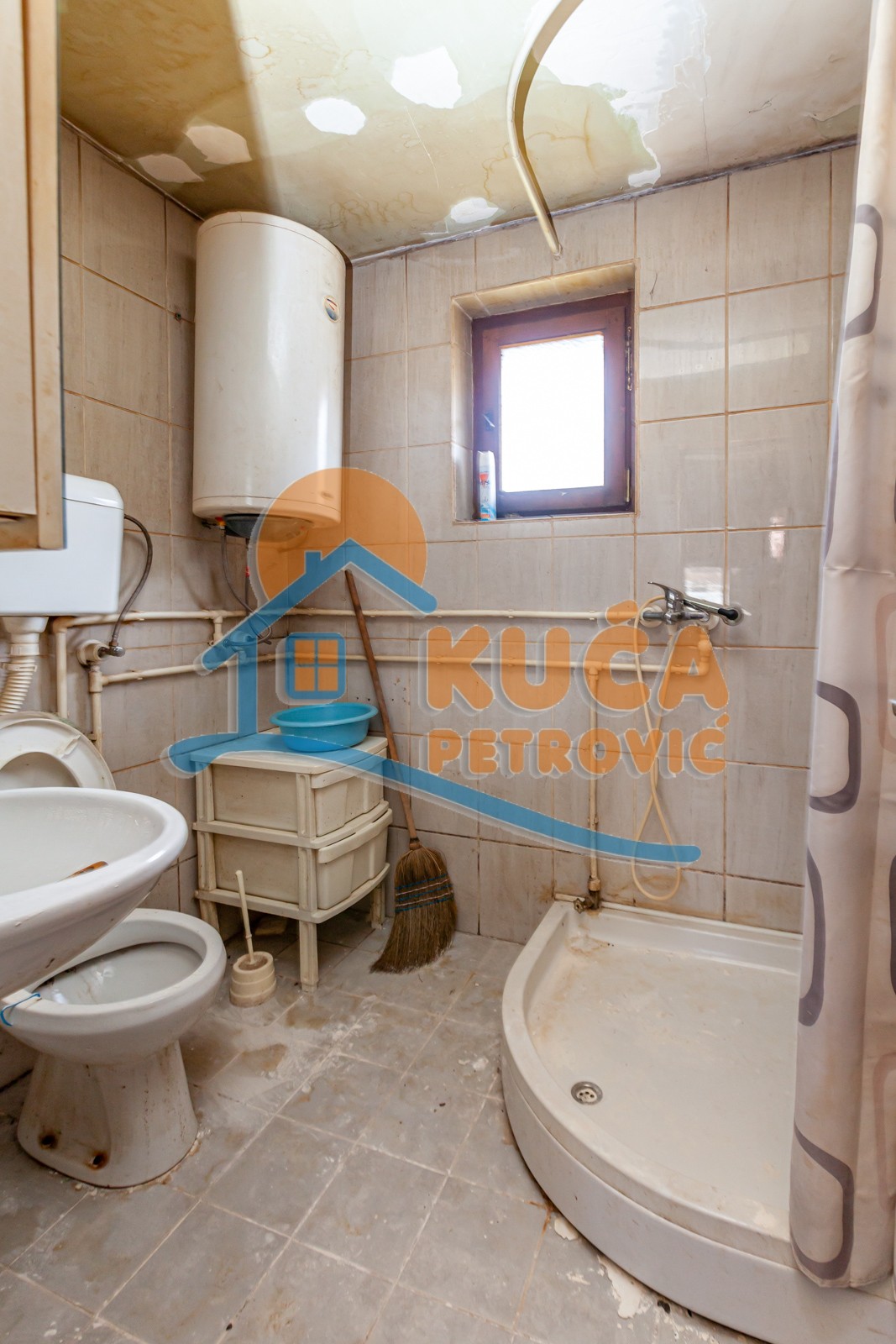 četvorosobna kuća, 140 m2, Crveni krst, Moravska ID: p-07923 13