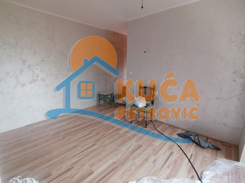 četvorosobna kuća, 140 m2, Kičevo, Drainčeva ID: p-09430 1
