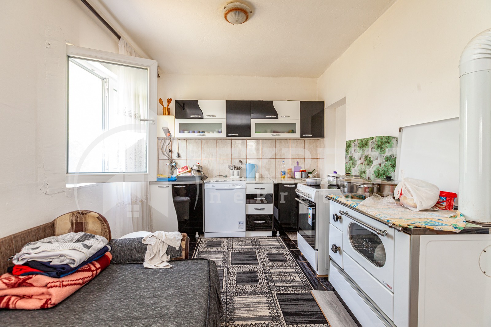 četvorosobna kuća, 140 m2, Vrtište, Čamurlijska ID: p-05976 9