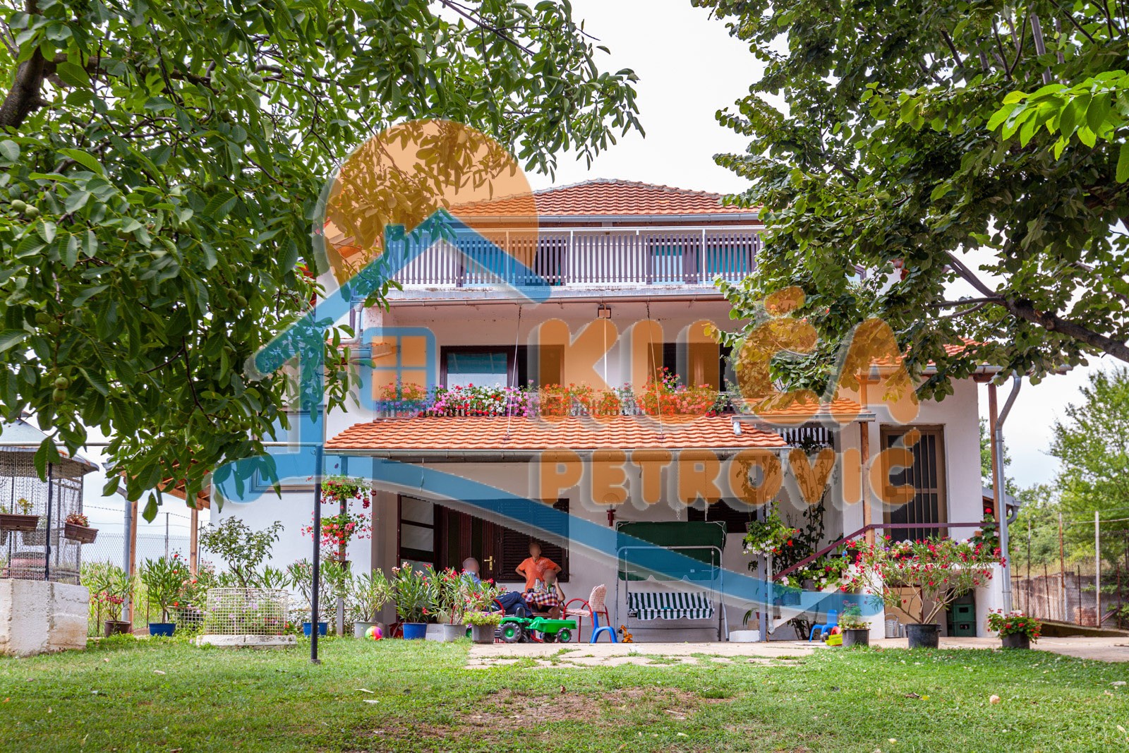 četvorosobna kuća, 146 m2, Mramorsko Brdo ID: p-03786 1