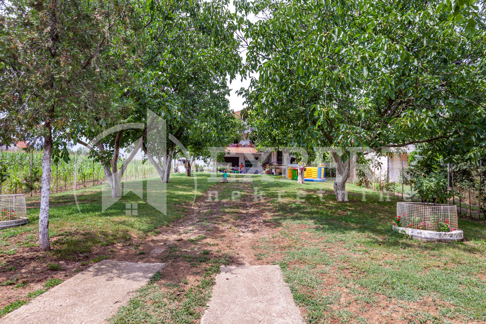 četvorosobna kuća, 146 m2, Mramorsko Brdo ID: p-03786 2