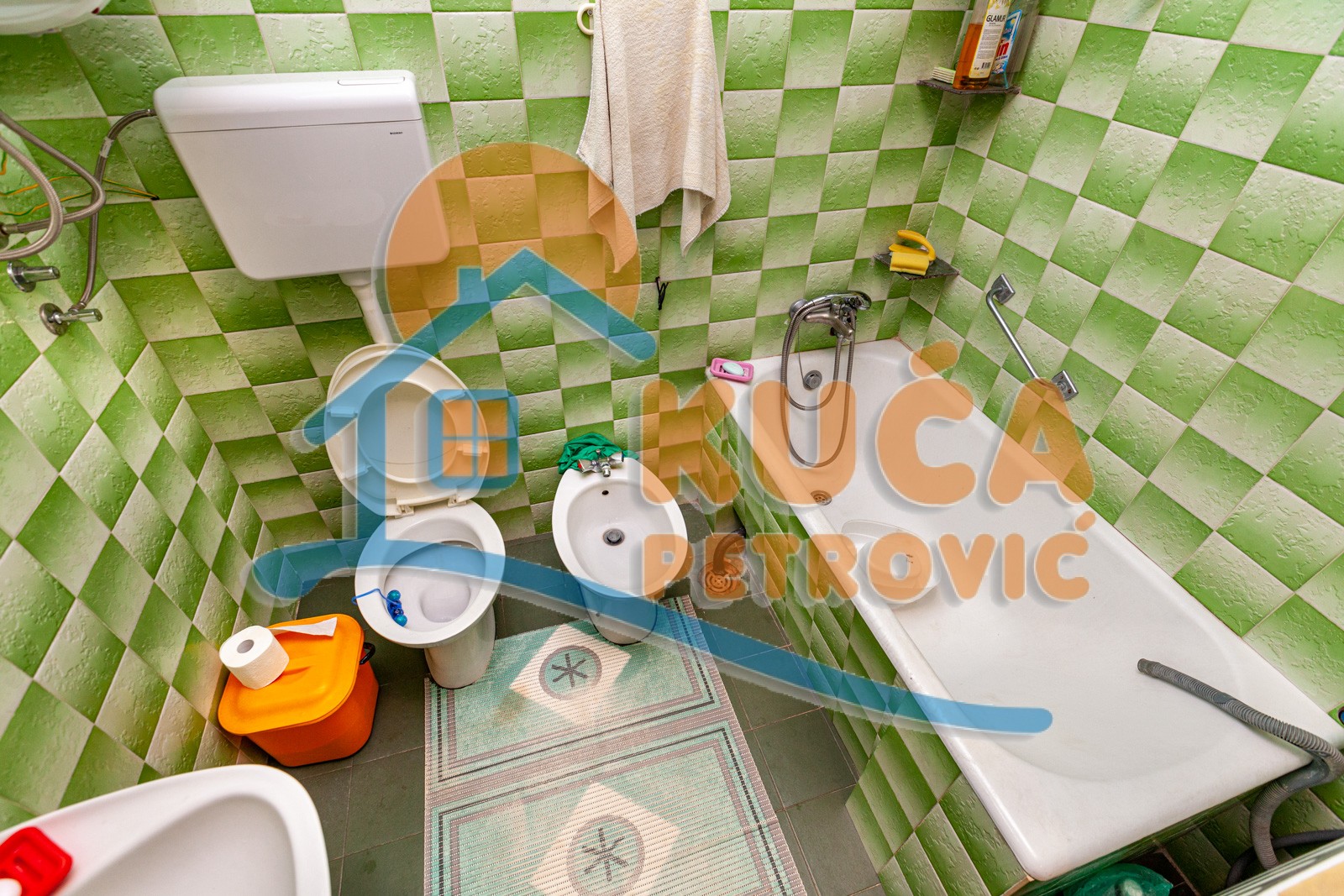 četvorosobna kuća, 146 m2, Mramorsko Brdo ID: p-03786 19