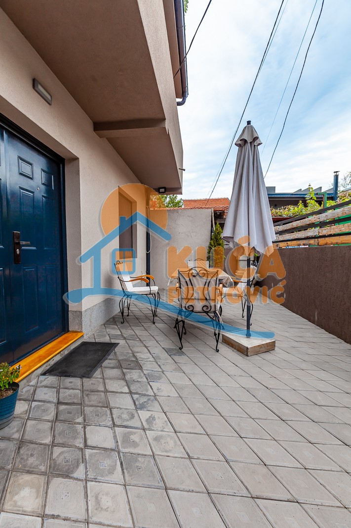 četvorosobna kuća, 150 m2, Kičevo, Šumadijska ID: p-09307 24