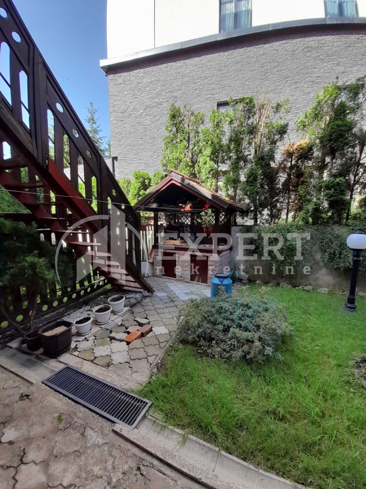 četvorosobna kuća, 153 m2, Centar, Andrije Jevremovića ID: p-03599 4