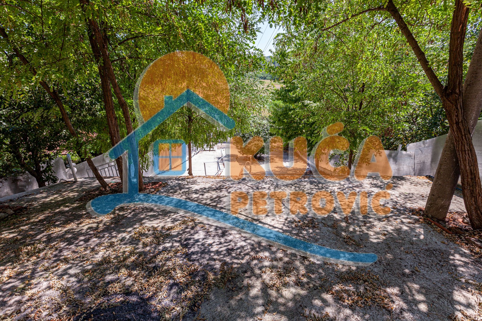 četvorosobna kuća, 170 m2, Crveni krst, Berčinac ID: p-03891 2