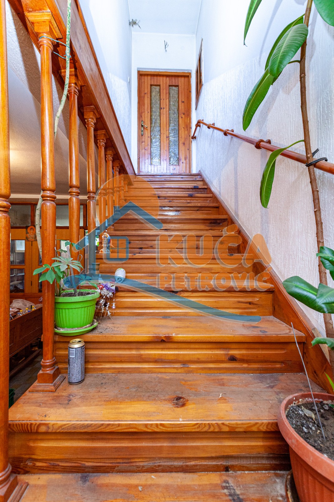 četvorosobna kuća, 170 m2, Gornji Komren, 8. mart ID: p-06258 3