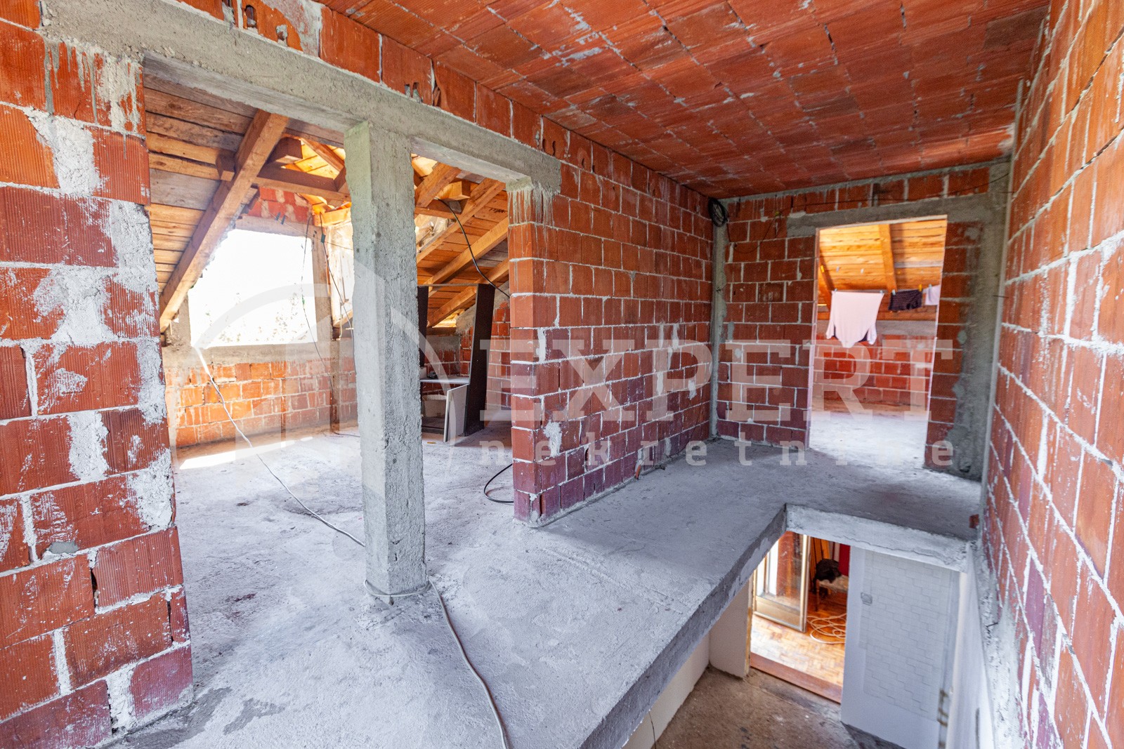 četvorosobna kuća, 180 m2, Malča, Malča ID: p-06471 11