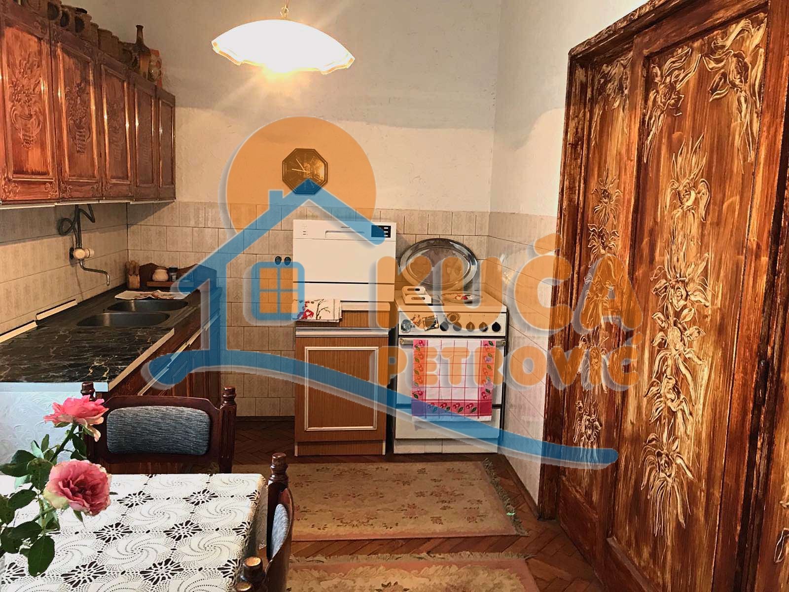 četvorosobna kuća, 180 m2, Moravac, Moravac ID: p-010247 13