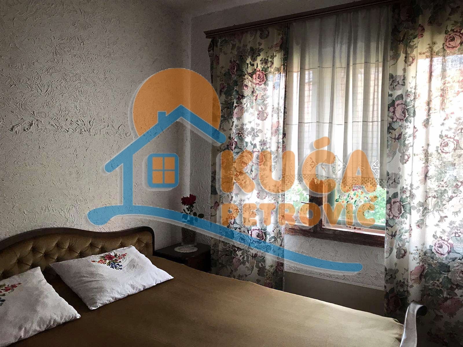 četvorosobna kuća, 180 m2, Moravac, Moravac ID: p-010247 16