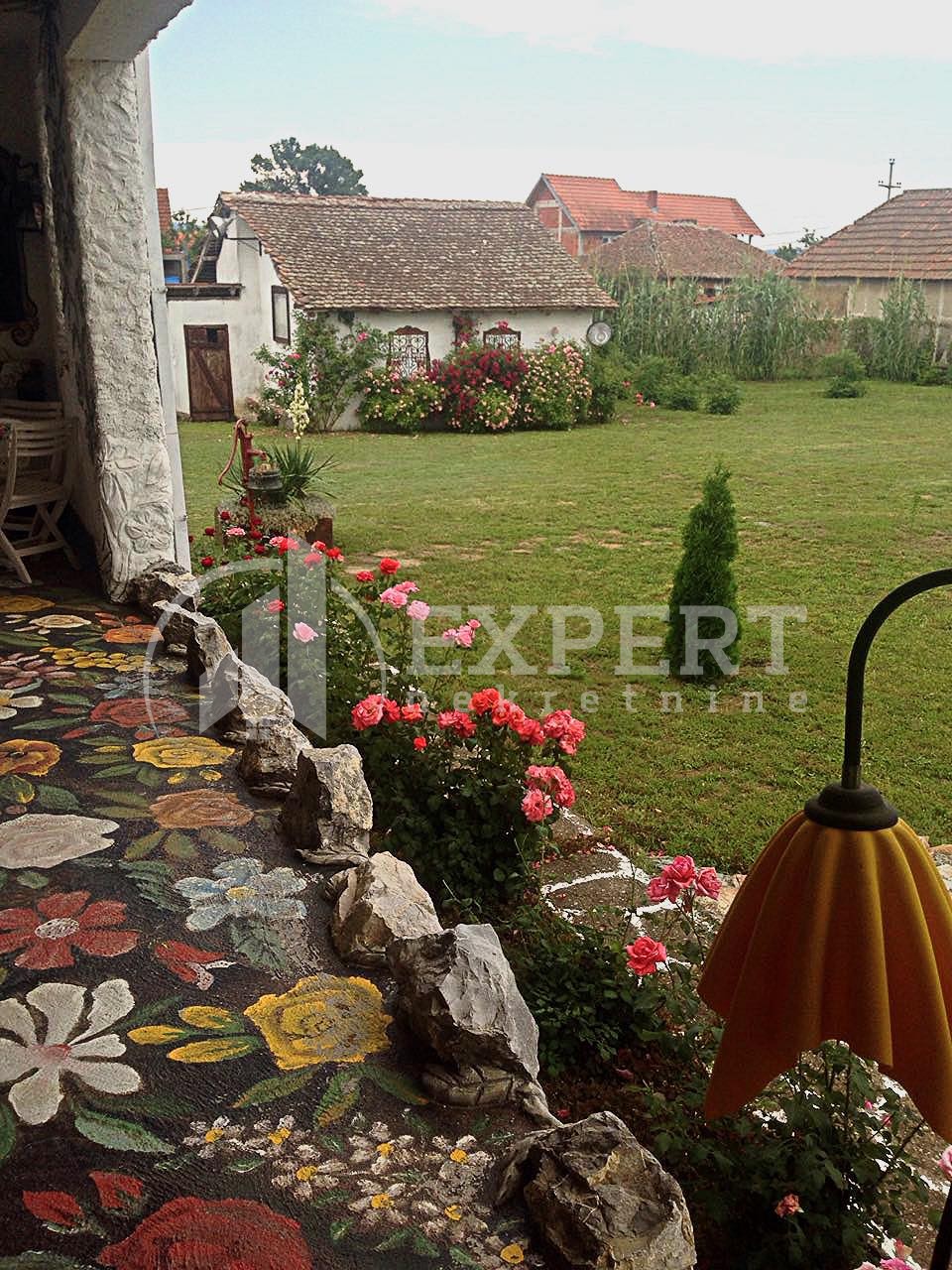 četvorosobna kuća, 180 m2, Moravac, Moravac ID: p-010247 12