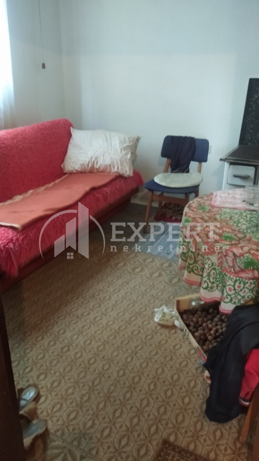 četvorosobna kuća, 183 m2, Ćele kula, Gabrovački put 2. prilaz ID: p-01725 10