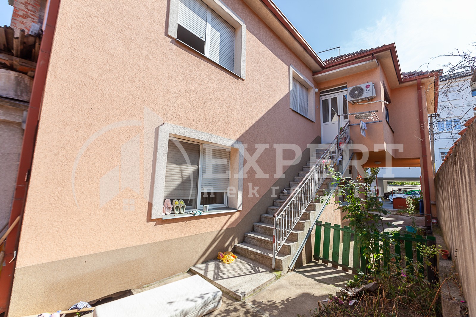 četvorosobna kuća, 190 m2, Medicinski fakultet, Vojislava Ilića ID: p-09817 14