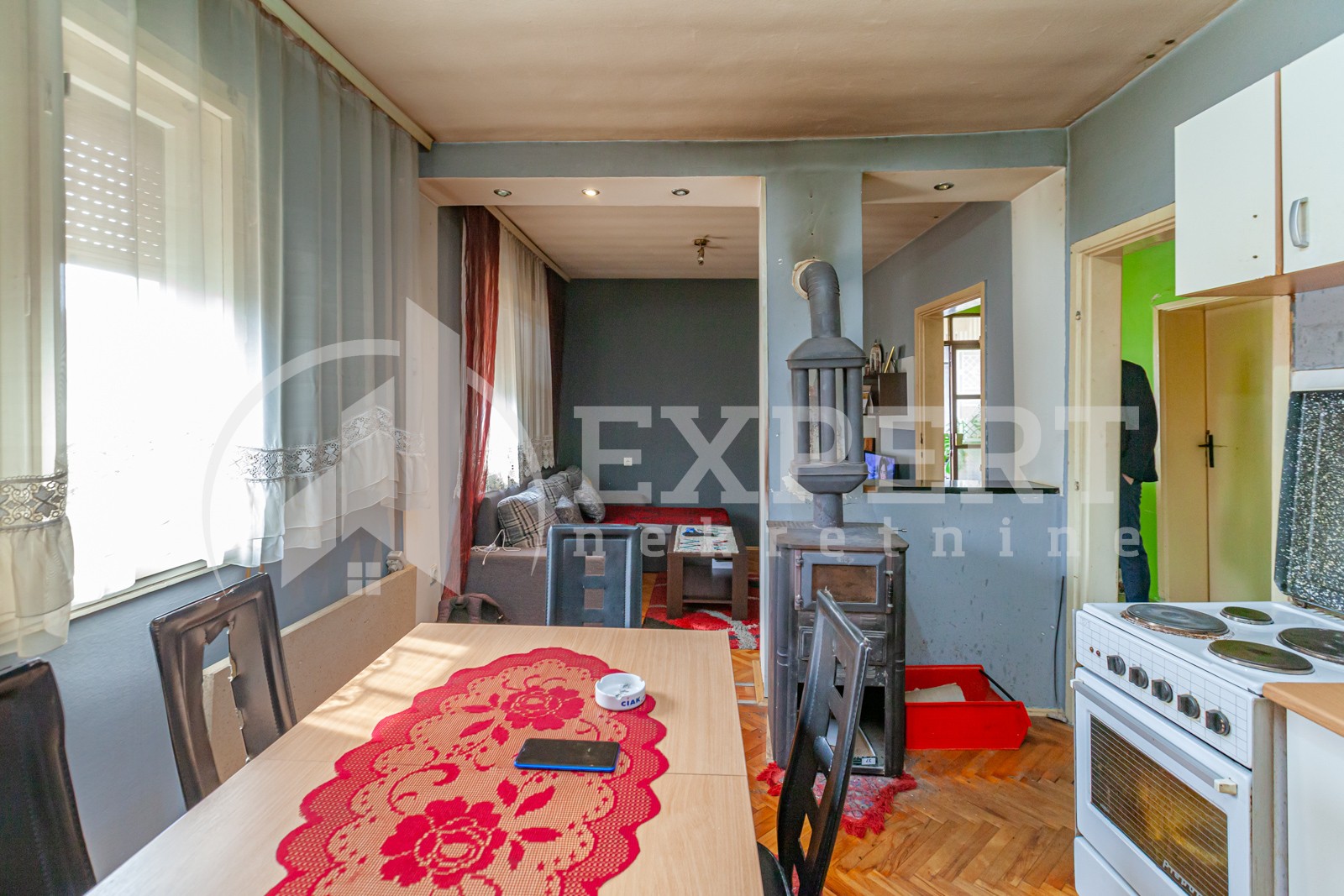 četvorosobna kuća, 200 m2, Crveni krst, Bulevar 12.februar ID: p-05471 7