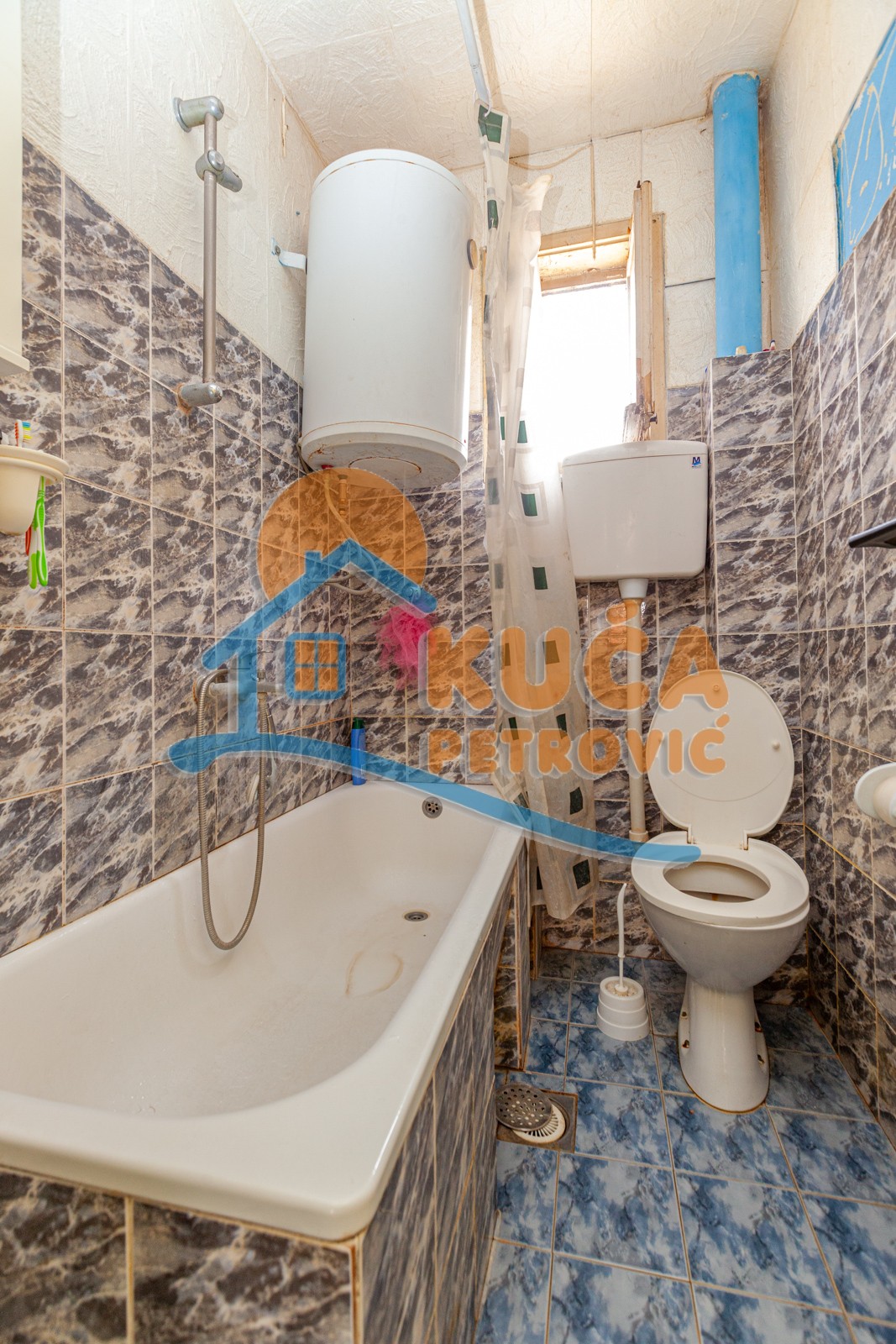 četvorosobna kuća, 200 m2, Crveni krst, Bulevar 12.februar ID: p-05471 11