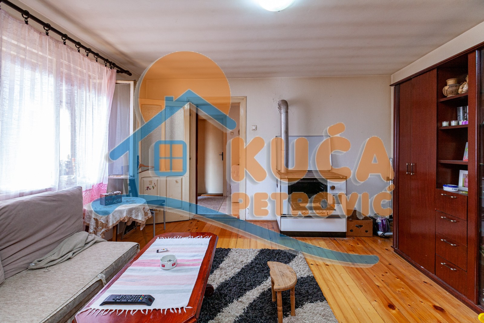 četvorosobna kuća, 200 m2, Crveni krst, Bulevar 12.februar ID: p-05471 17