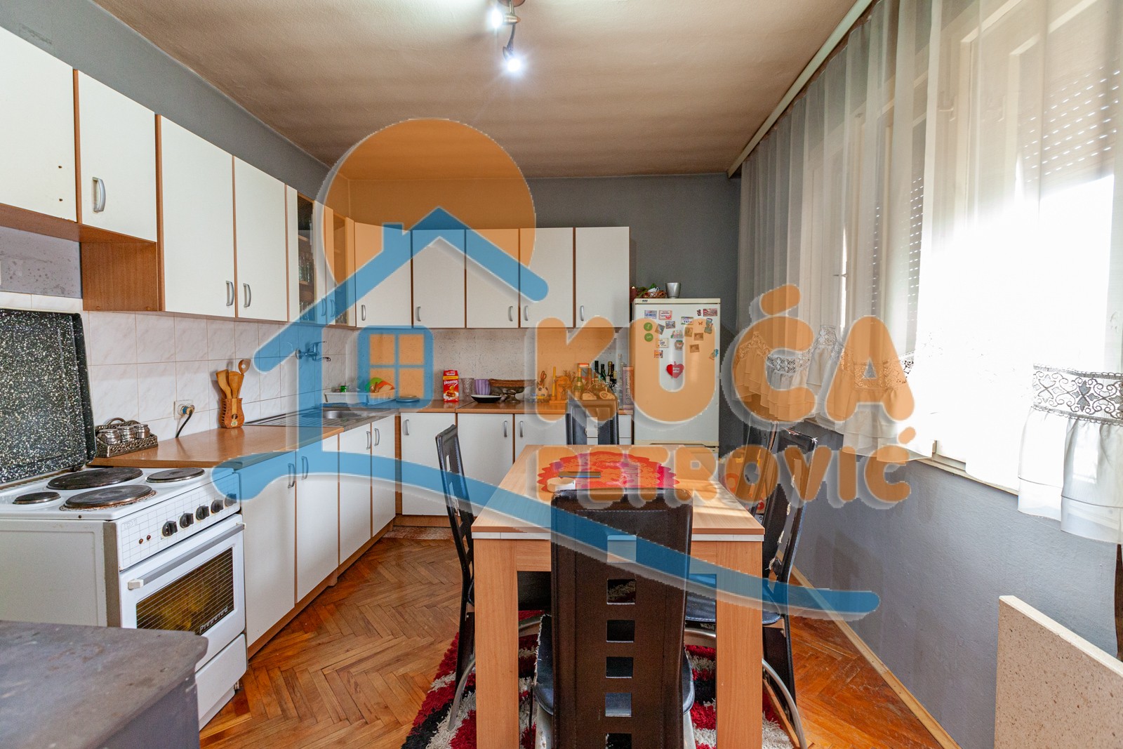 četvorosobna kuća, 200 m2, Crveni krst, Bulevar 12.februar ID: p-05471 6