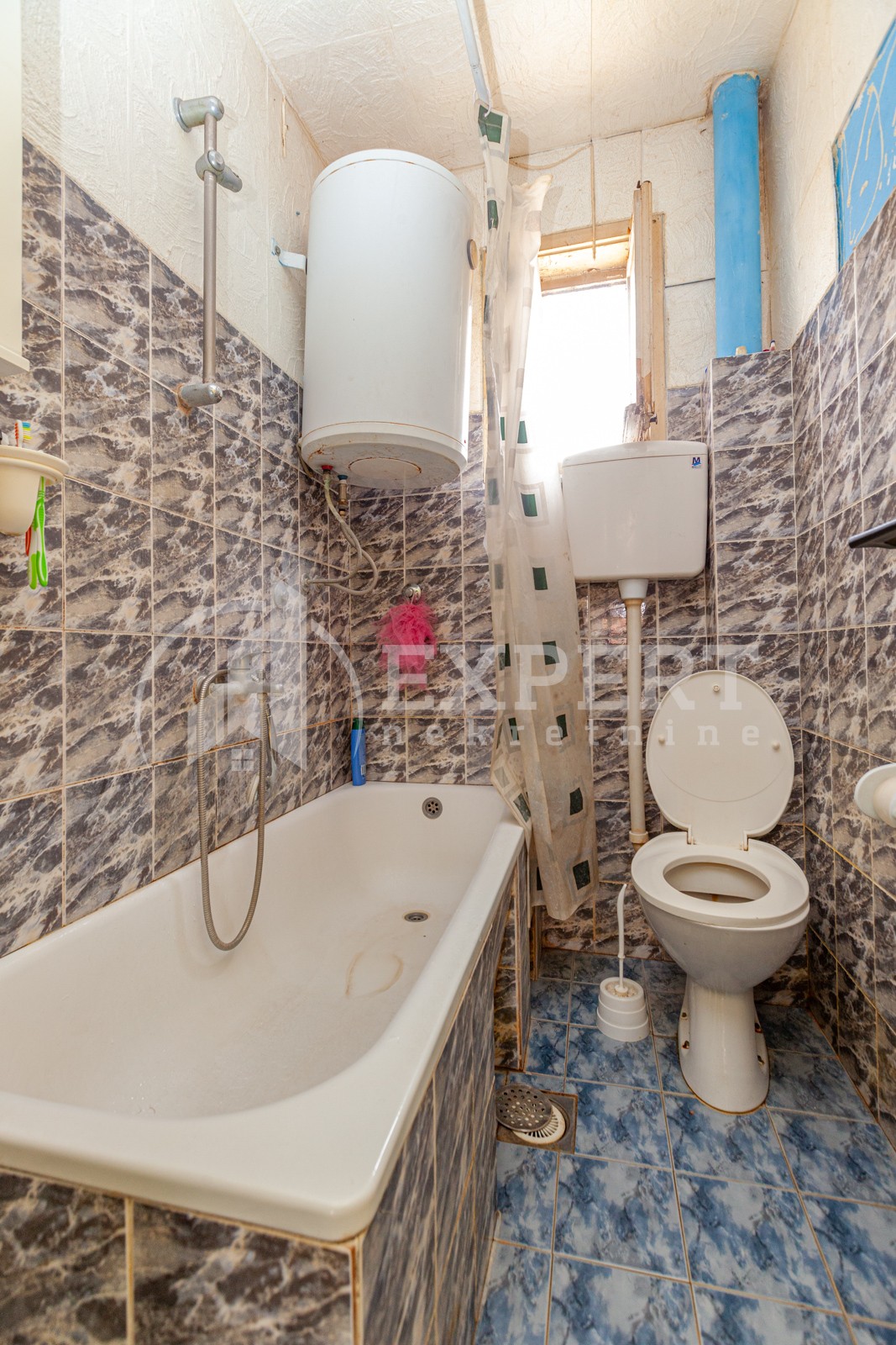 četvorosobna kuća, 200 m2, Crveni krst, Bulevar 12.februar ID: p-05471 11